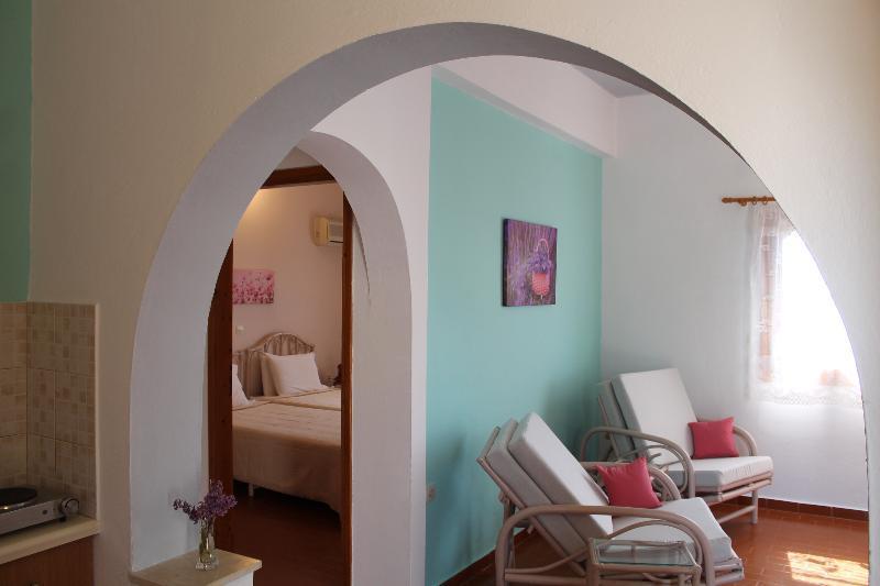 Cavo Grosso Bungalows Mavrovoúnion Buitenkant foto