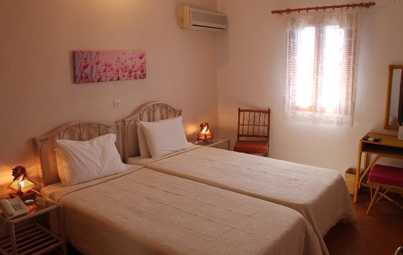 Cavo Grosso Bungalows Mavrovoúnion Buitenkant foto