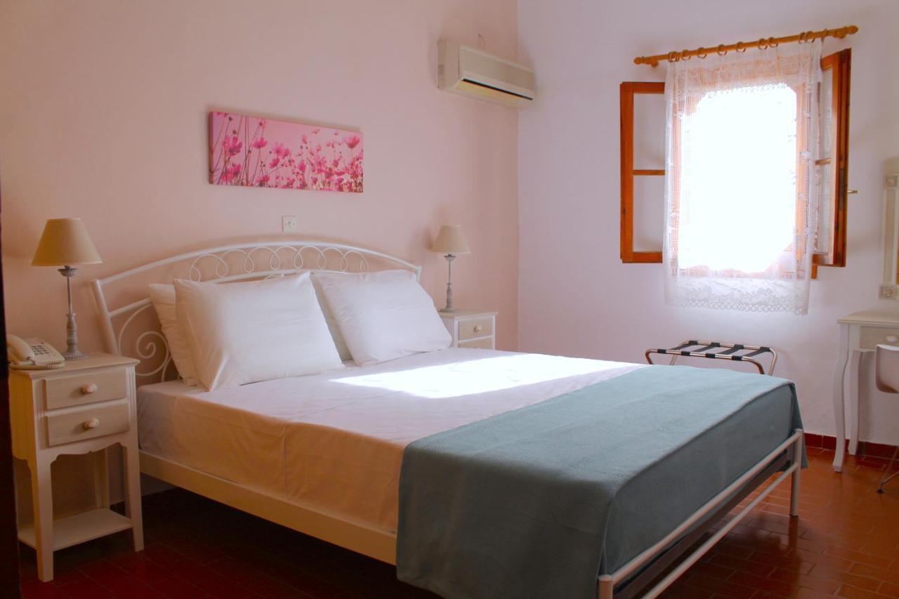Cavo Grosso Bungalows Mavrovoúnion Buitenkant foto